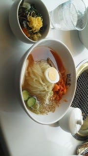 冷麺とミニピビンパのセット