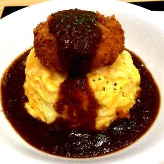 カニクリームコロッケ　オムライス
