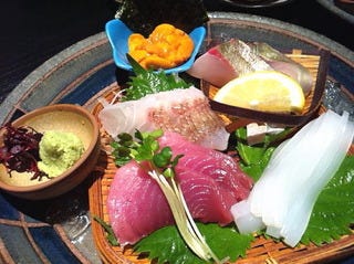 お造りの盛り合わせ