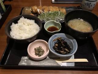 かじきのレアカツ定食