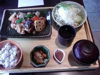 鶏と野菜の黒酢あん定食