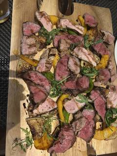 武州和牛のタリアータ