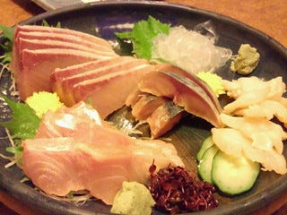 刺身盛り合わせ