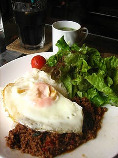 ランチのガバオ