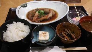 赤魚の煮付け定食