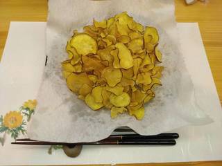 さつまいもチップス
