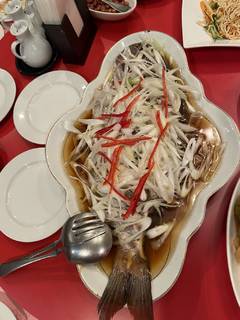 活鯛蒸し特製醤油ソースかけ