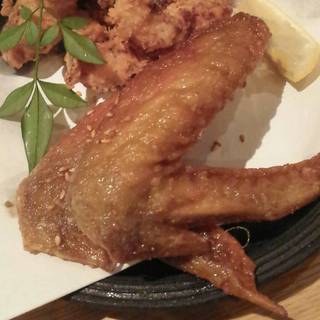 名物　手羽先の唐揚げ