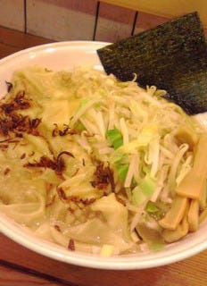 曇呑麺