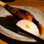 つくね棒温泉玉子添え