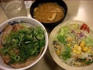 塩豚カルビ丼