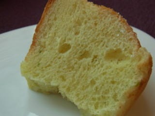 バジルのシフォンケーキ