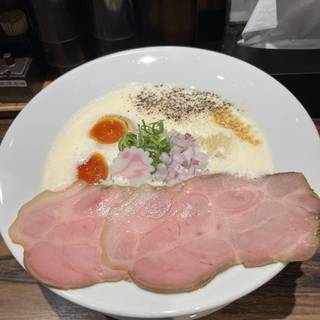 極上鶏白湯、満月