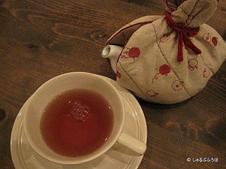 ＨＯＴ　ＰＯＴ　ＴＥＡ