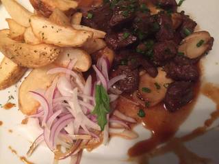 柔らか牛ハラミのステーキ