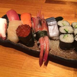 握り８点と巻物