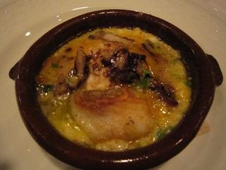 鱈と鱈の白子の土鍋焼き　