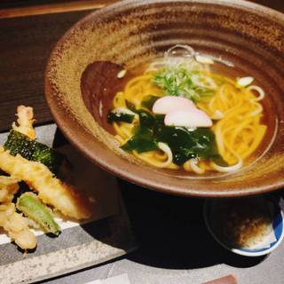 オオエビ天ぷらうどん