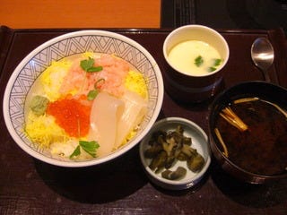 日替わり海鮮丼　木曜日