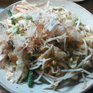 ホルモン焼うどん