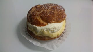 シュークリーム