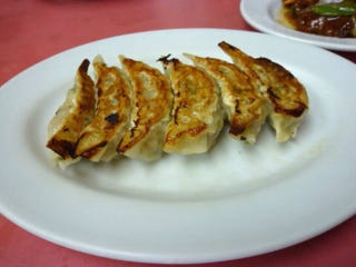ギョーザ