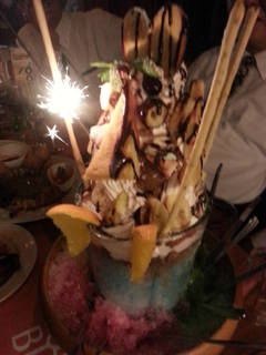 モーモーパフェ