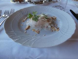 博多地鶏のウォルドフサラダ