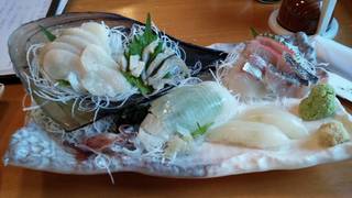 刺身盛り合わせ