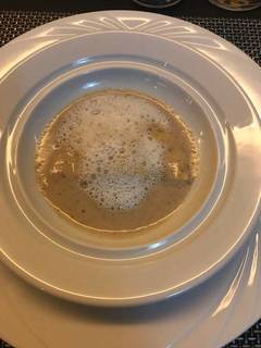 オレンジの皮をを練りこんだラヴィオリ