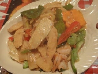 タイ筍と海老の海老ペースト炒め