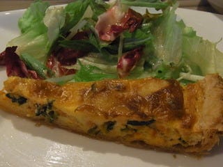 コショウ鯛と小松菜のキッシュ