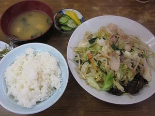 肉入り野菜炒めライス