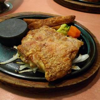 カリカリチキンステーキ