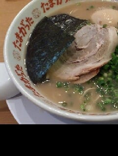 ラーメン煮たまごつき