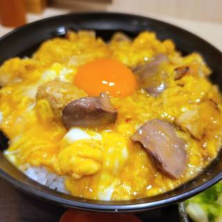 親子丼 モツ入り