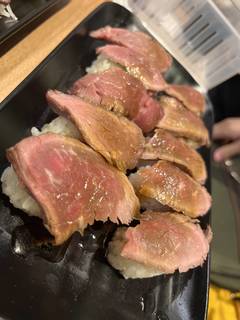 肉寿司