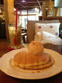 アイスオンパンケーキ