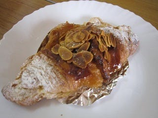クロワッサンダマンド