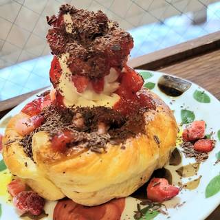 デニブラウン　ストロベリーショコラ