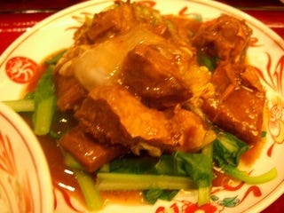 牛バラ肉煮込み