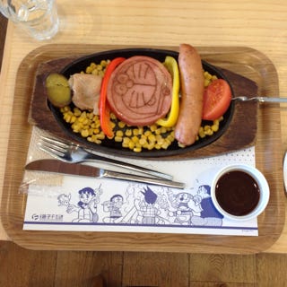 ドラえもんのジャンボバーベキュー