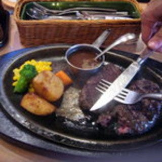 爆弾ハンバーグ