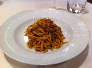 大山鶏のミートソーストスカーナ風