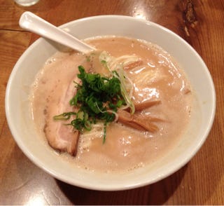 焼き鯛味噌らーめん