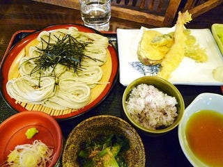 名物へぎそばと季節の天ぷら定食