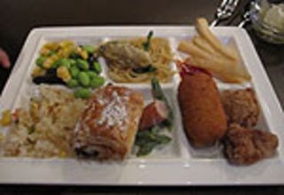 ランチブッフェ