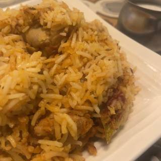 チキンビリヤニとニハリ風マトンスープ