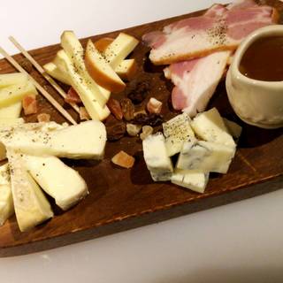 チーズ盛り合わせ