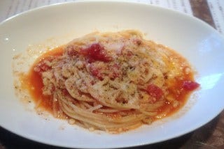 トマトパスタ